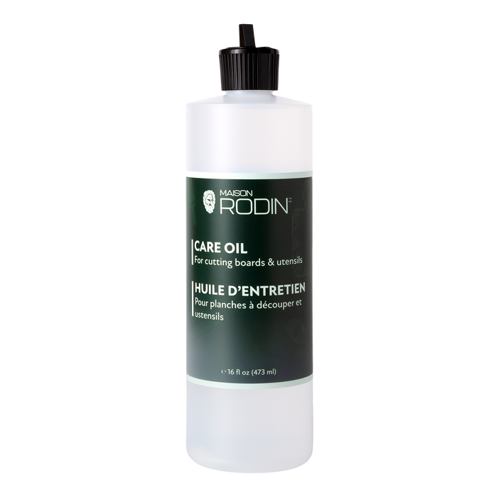 Front view of the MAISON RODIN Care Oil bottle with spout cap, 473 ml