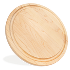 Vue de côté de la planche à steak ronde en érable avec rigole, de 11 po